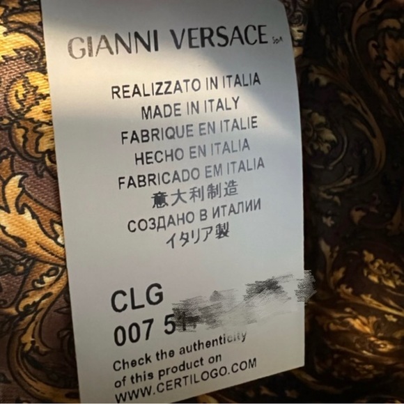 VERSACE Barocco Quilted Calliope Vanitas Shoulder Bag - Picture 13 of 13